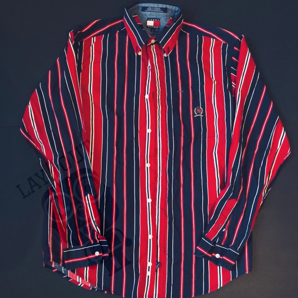 Vintage 90s Tommy Hilfiger button down!!